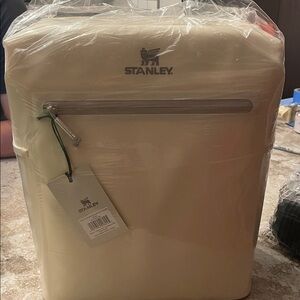 Stanley 20 Cans/14.8qt All Day Madeleine Midi Backpack Cooler